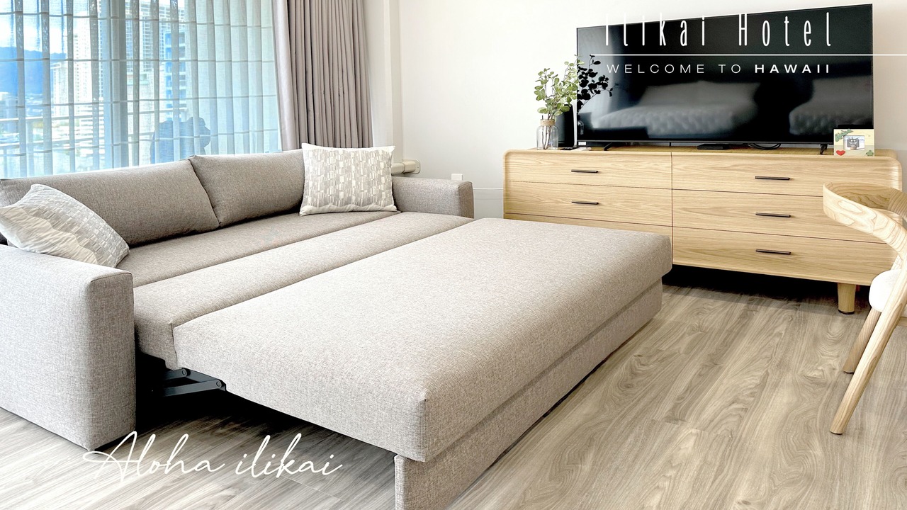 Photo of Livingroom in Waikiki