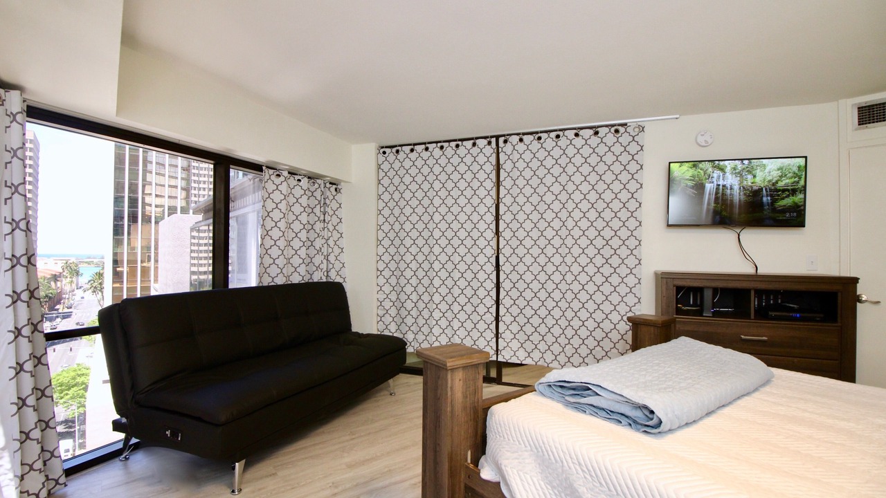 Photo of Bedroom in Downtown Honolulu