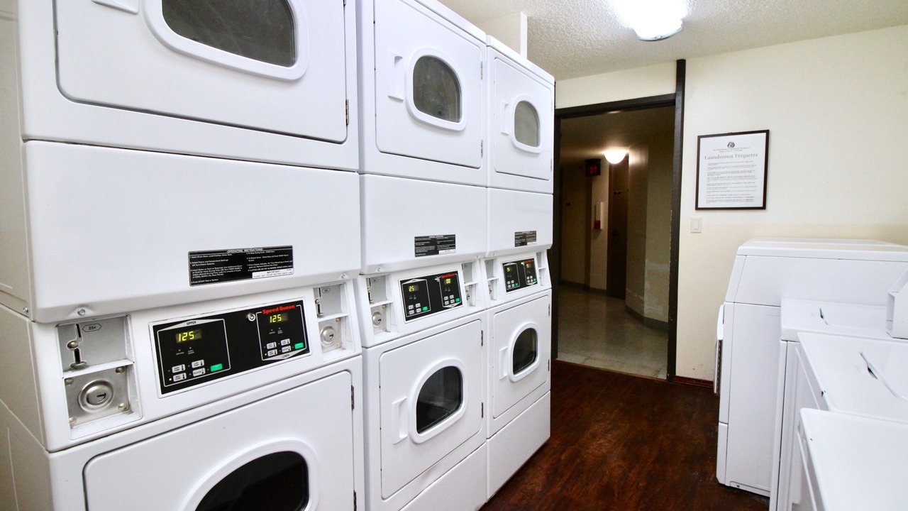 Photo of Bedroom in Downtown Honolulu