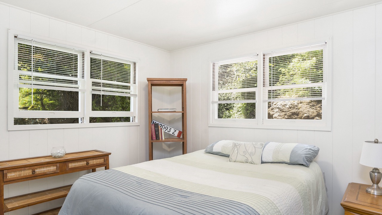 Photo of Bedroom in Lanikai