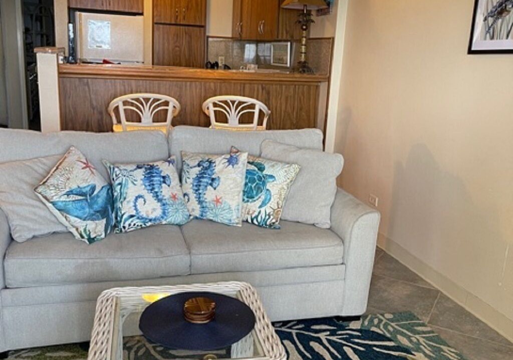 Photo of Livingroom in Makaha