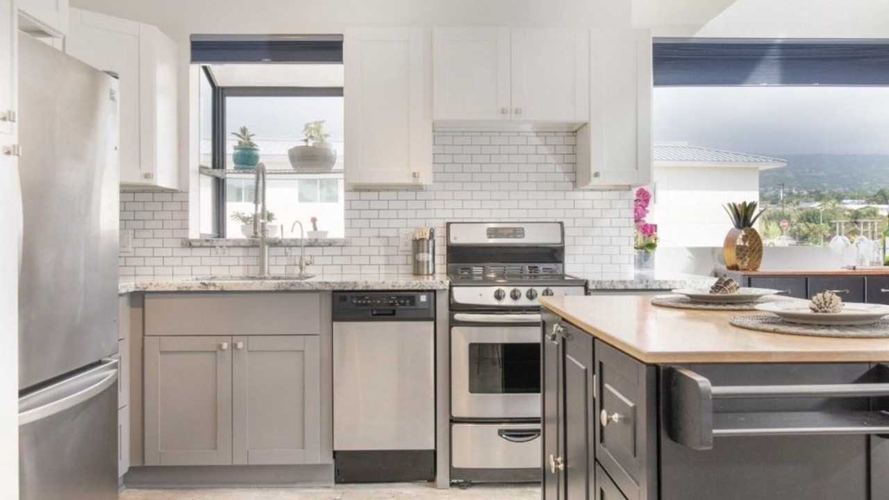 Photo of Kitchen in Historic Kailua Village