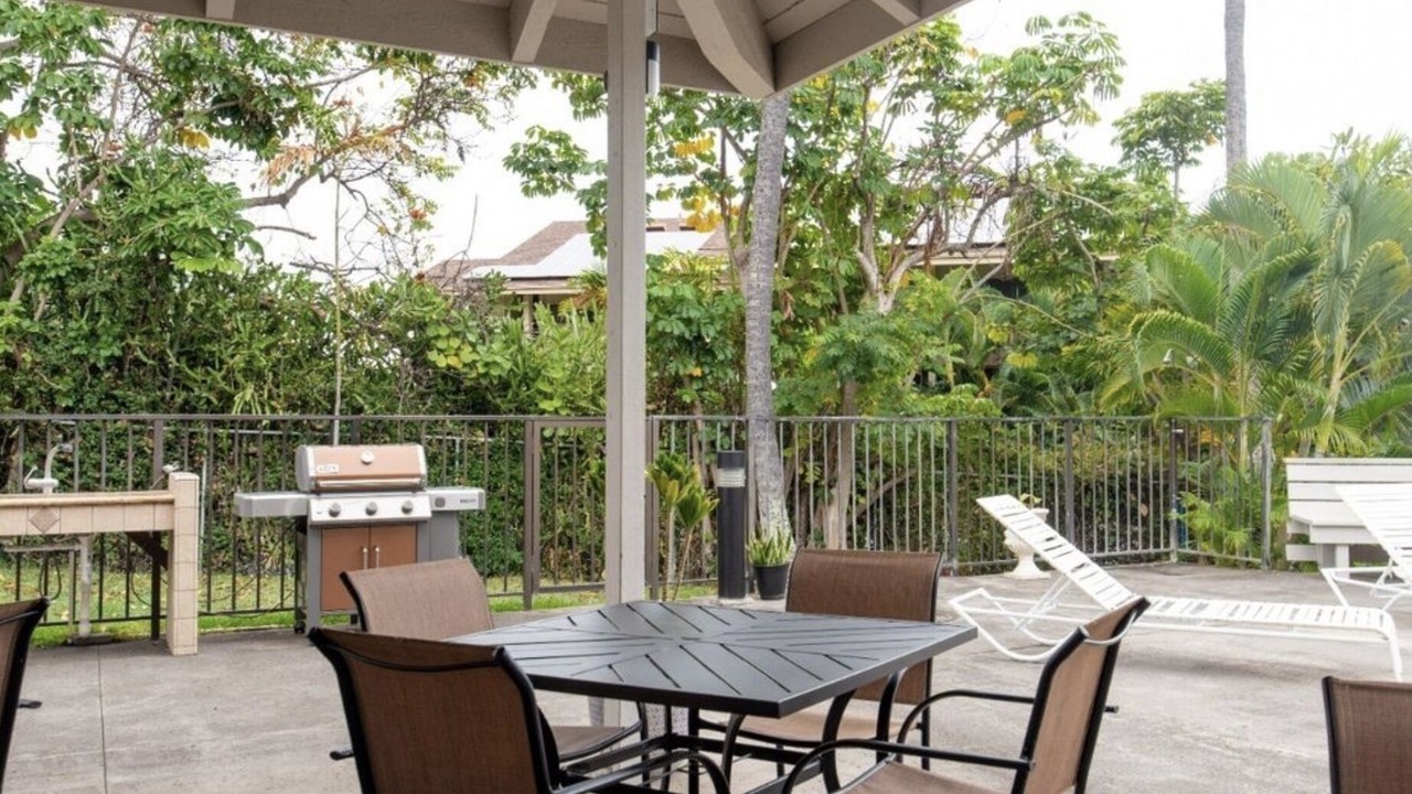 Photo of Outdoor in Historic Kailua Village
