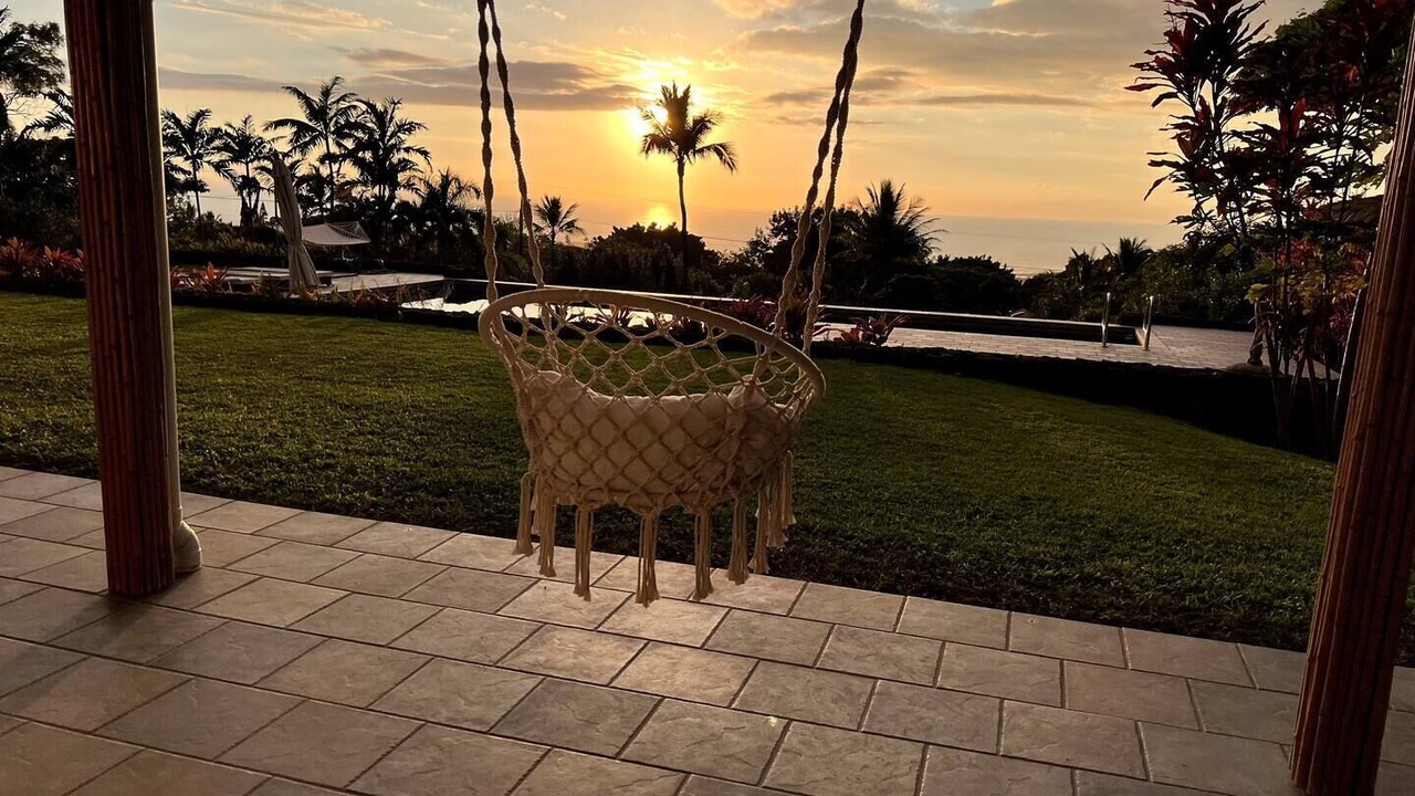 Photo of Patio Balcony in Kalaoa