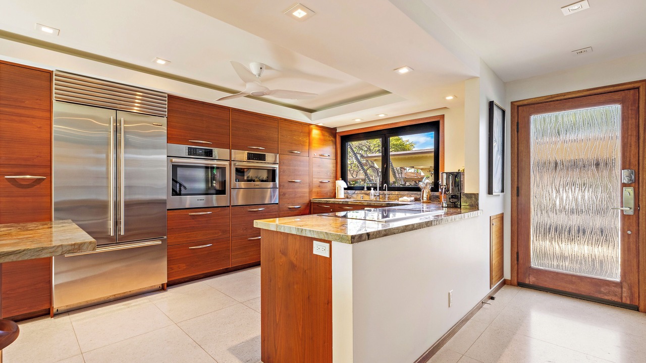 Photo of Kitchen in Downtown Lahaina