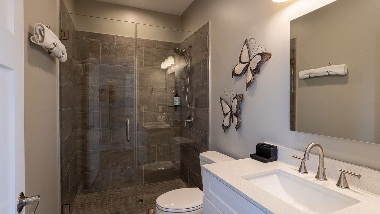 Photo of Bedroom in Woodfin