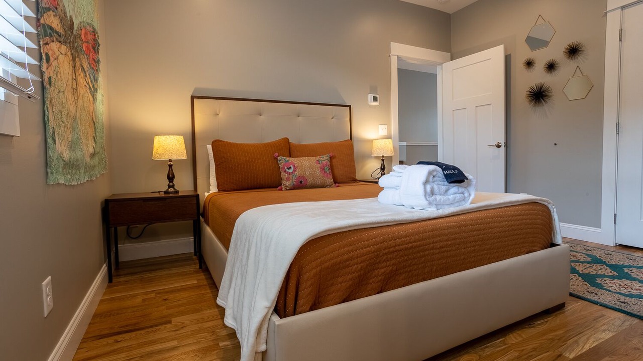 Photo of Bedroom in Woodfin