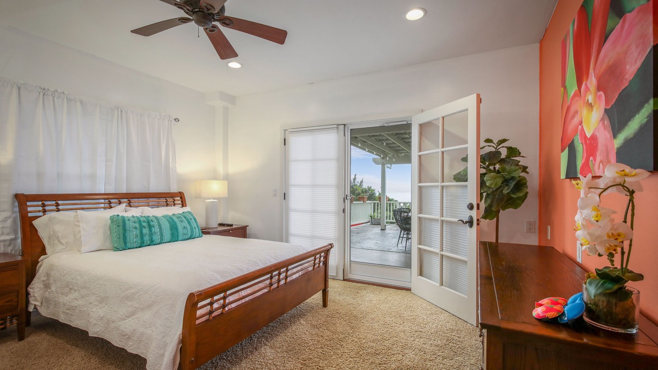 Photo of Bedroom in Holualoa