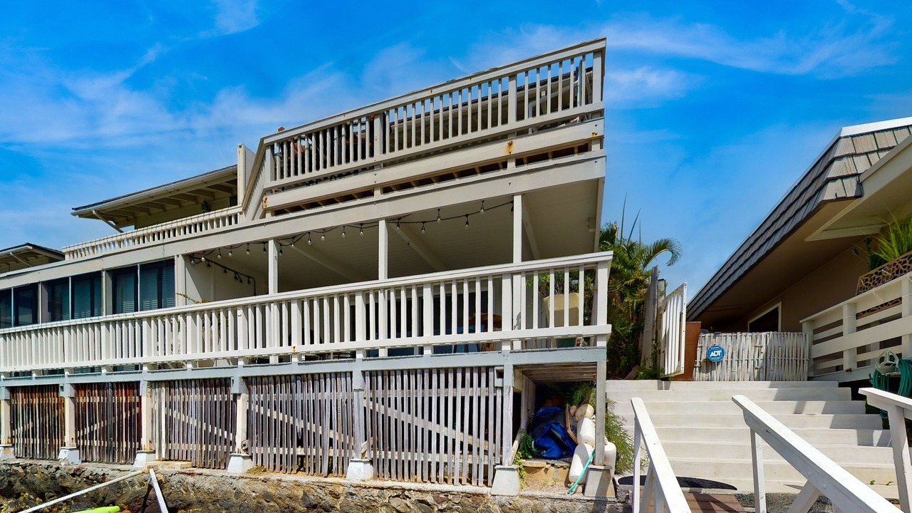 Photo of Patio Balcony in Portlock