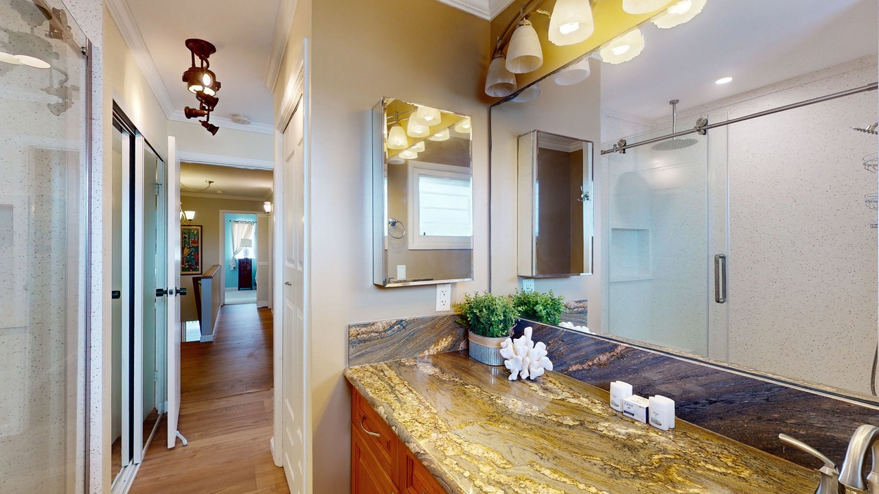 Photo of Bathroom in Portlock