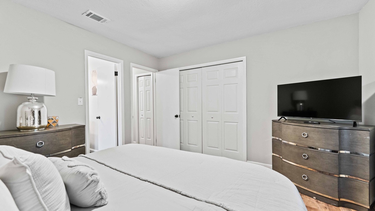Photo of Bedroom in Northside