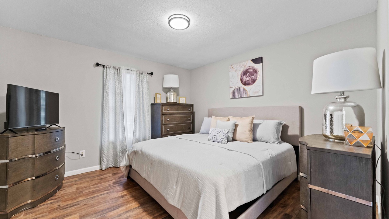 Photo of Bedroom in Northside