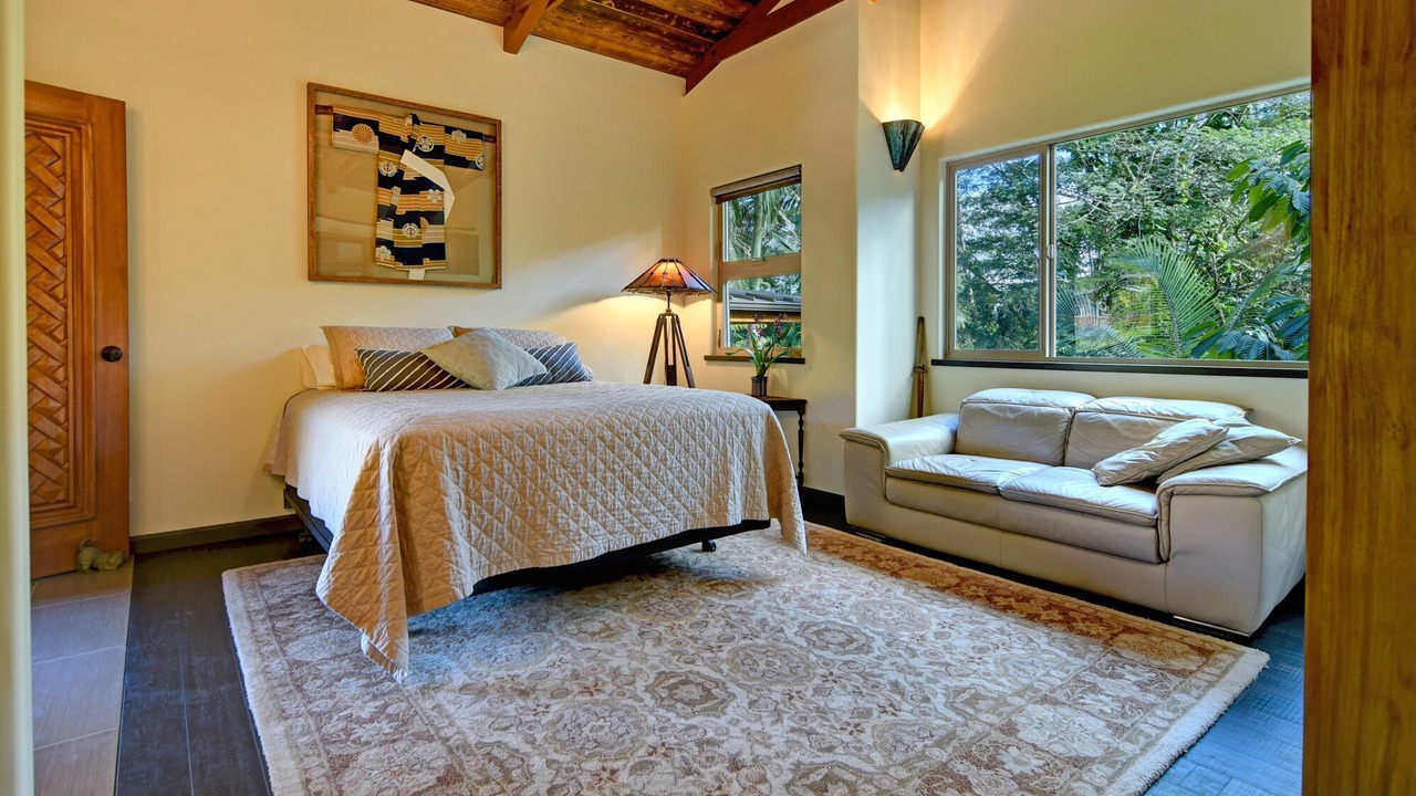 Photo of Bedroom in Hilo