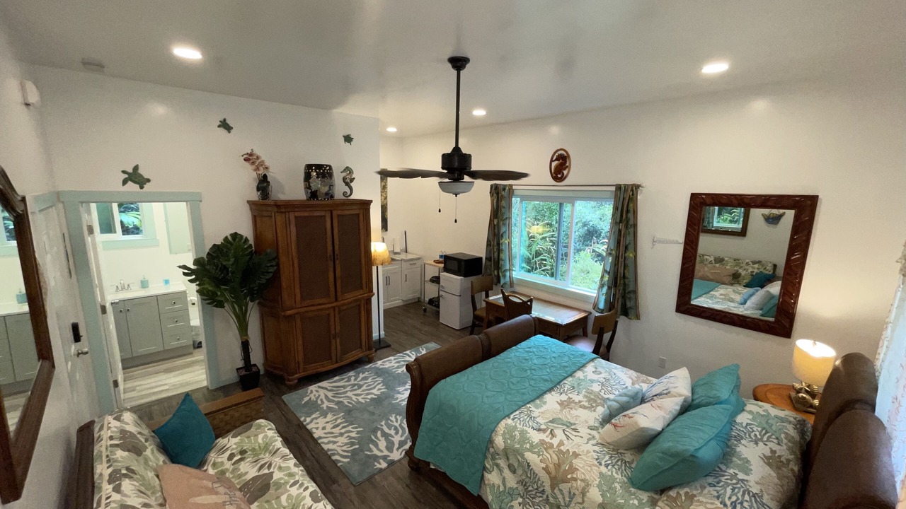 Photo of Bedroom in Keaau
