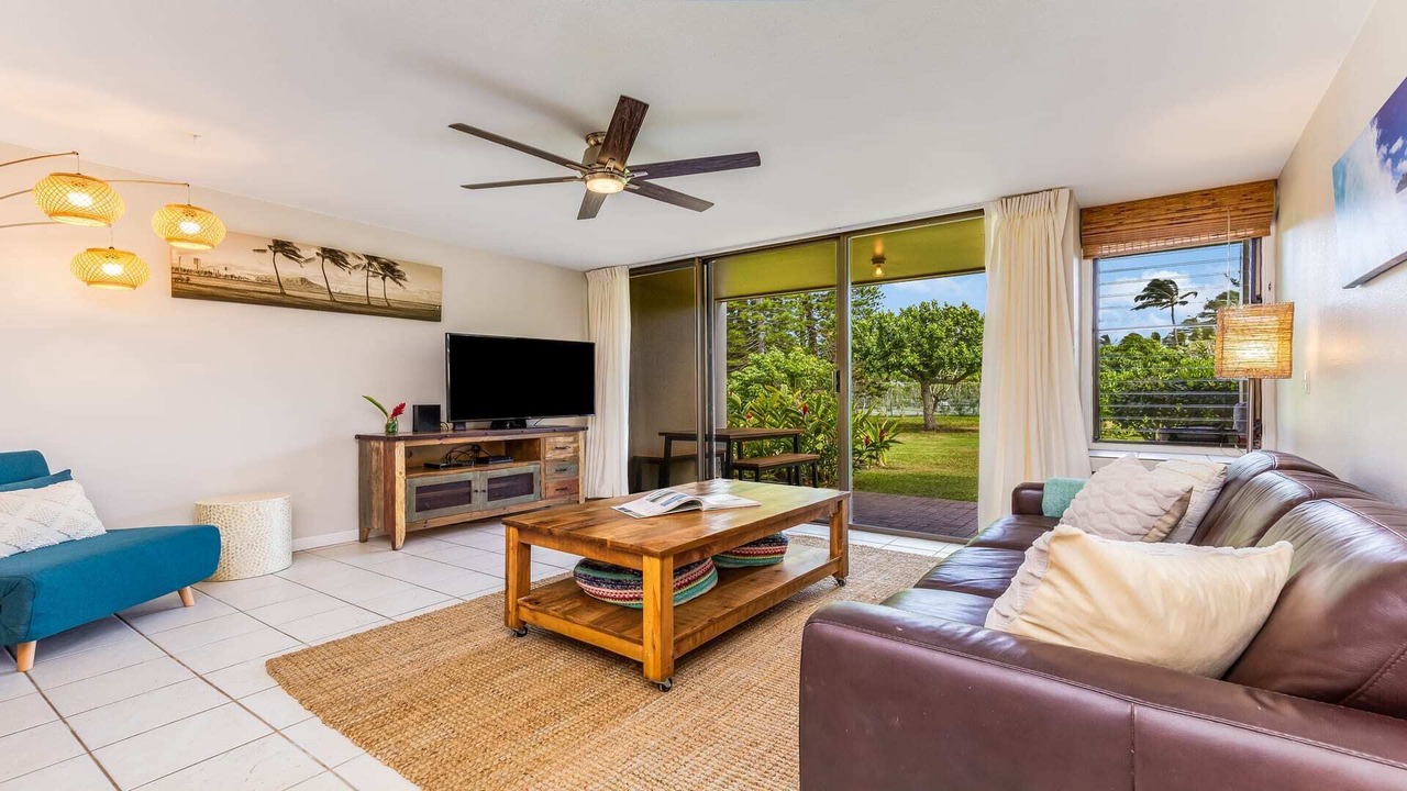 Photo of Livingroom in Kahuku