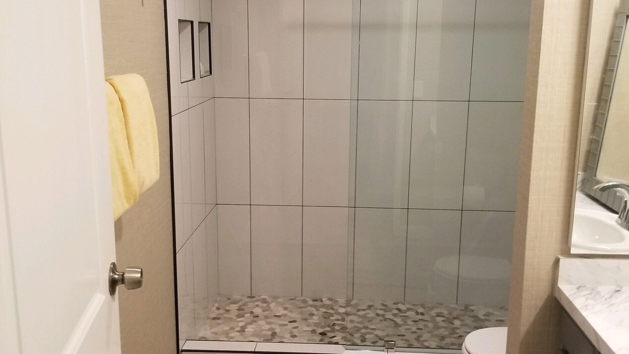 Photo of Bathroom in Historic Kailua Village