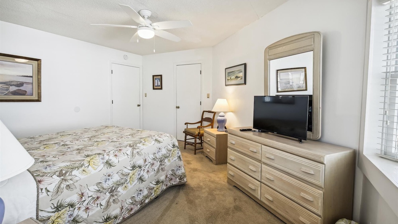 Photo of Bedroom in Carolina Dunes