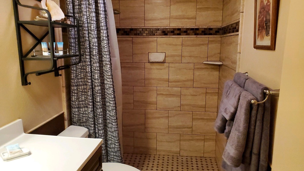 Photo of Bathroom in Kihei
