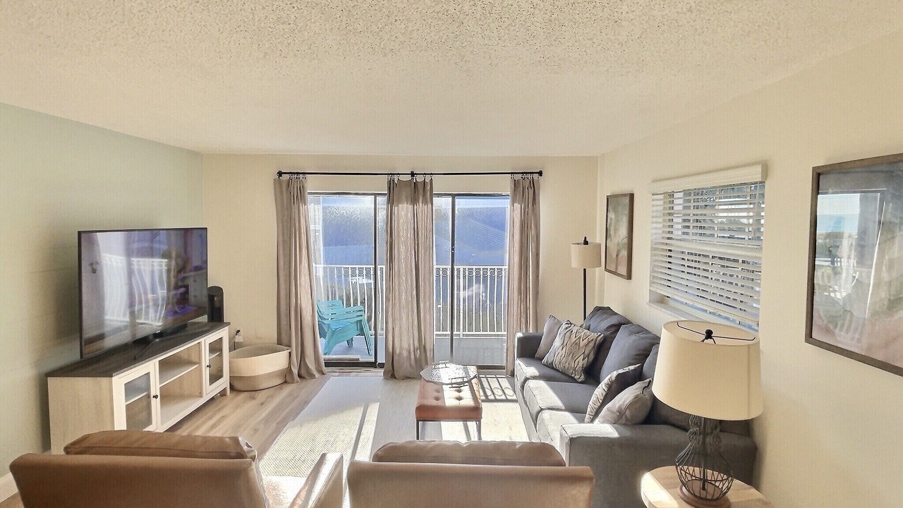Photo of Bedroom in Avon By The Sea