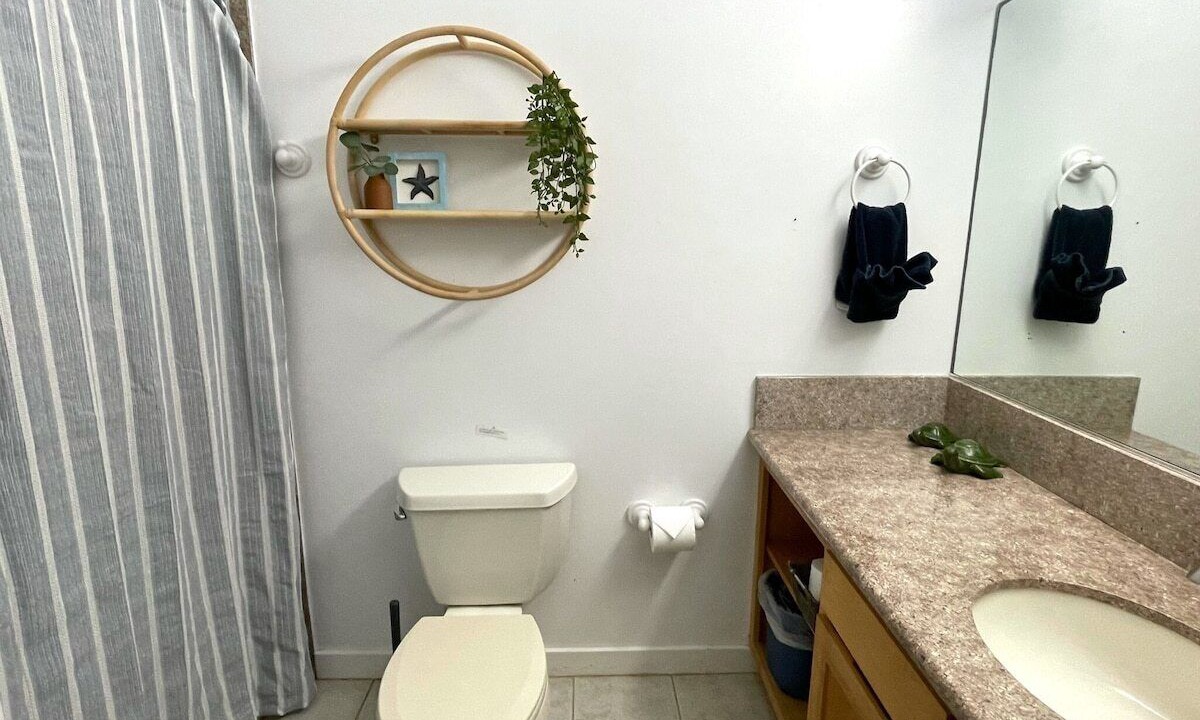 Photo of Bathroom in Laie