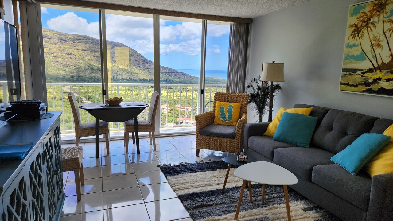 Photo of Livingroom in Makaha