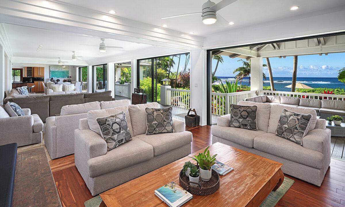 Photo of Livingroom in Poipu