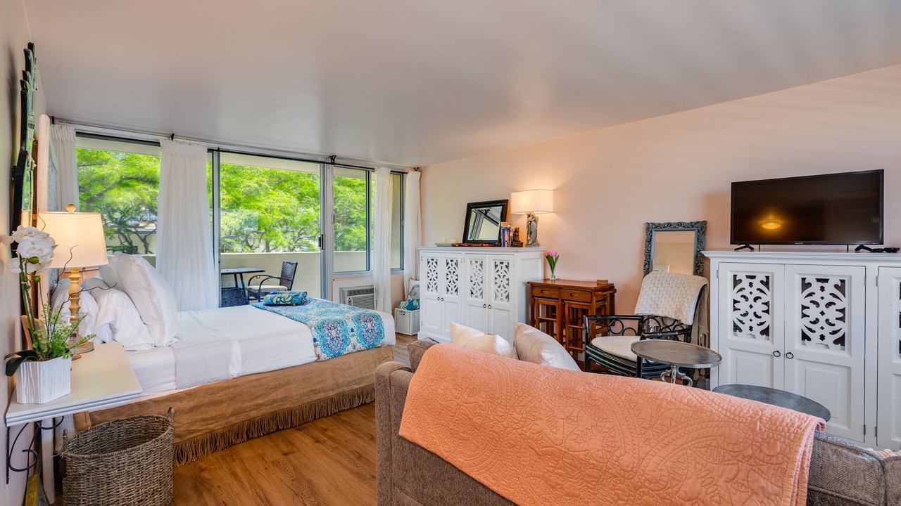 Photo of Bedroom in Diamond Head - Kapahulu - St. Louis