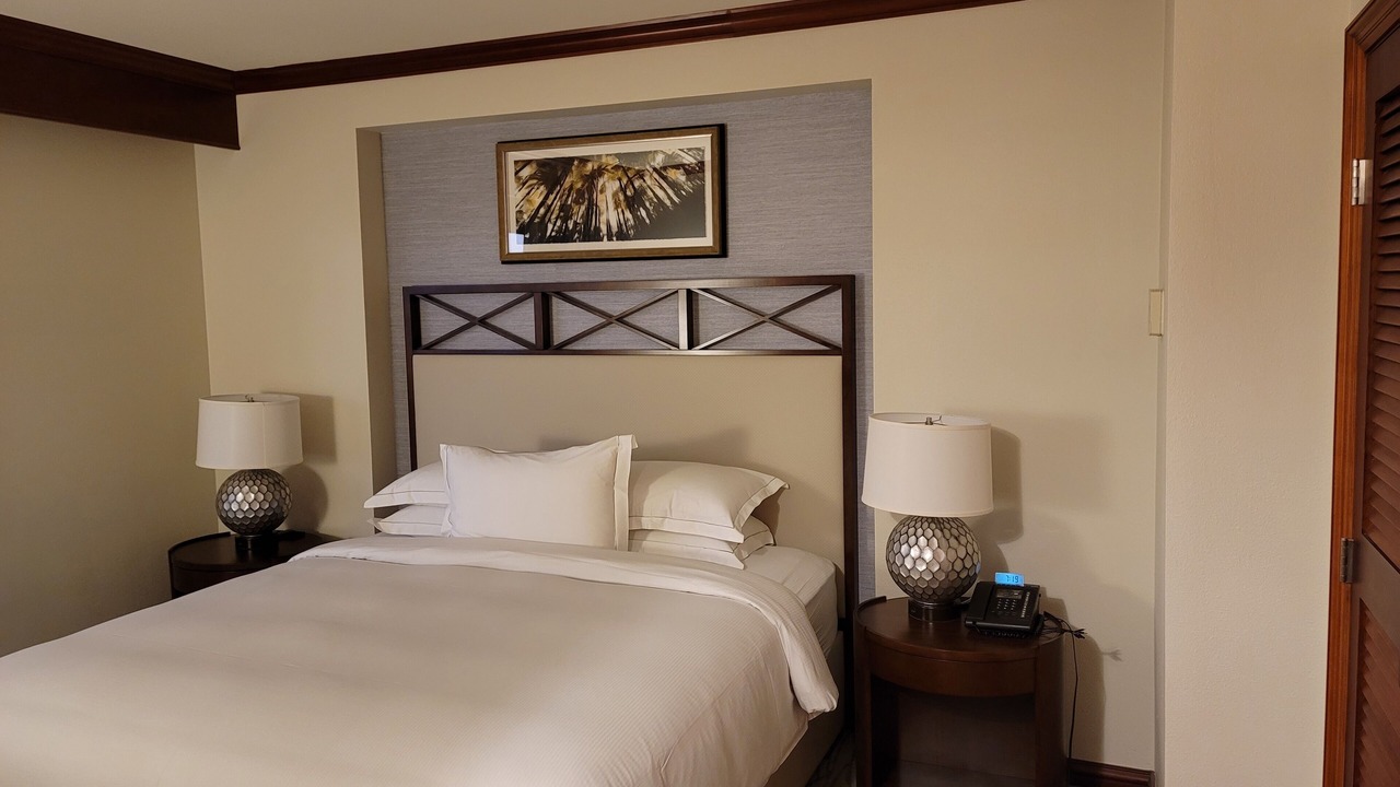Photo of Bedroom in Waikiki