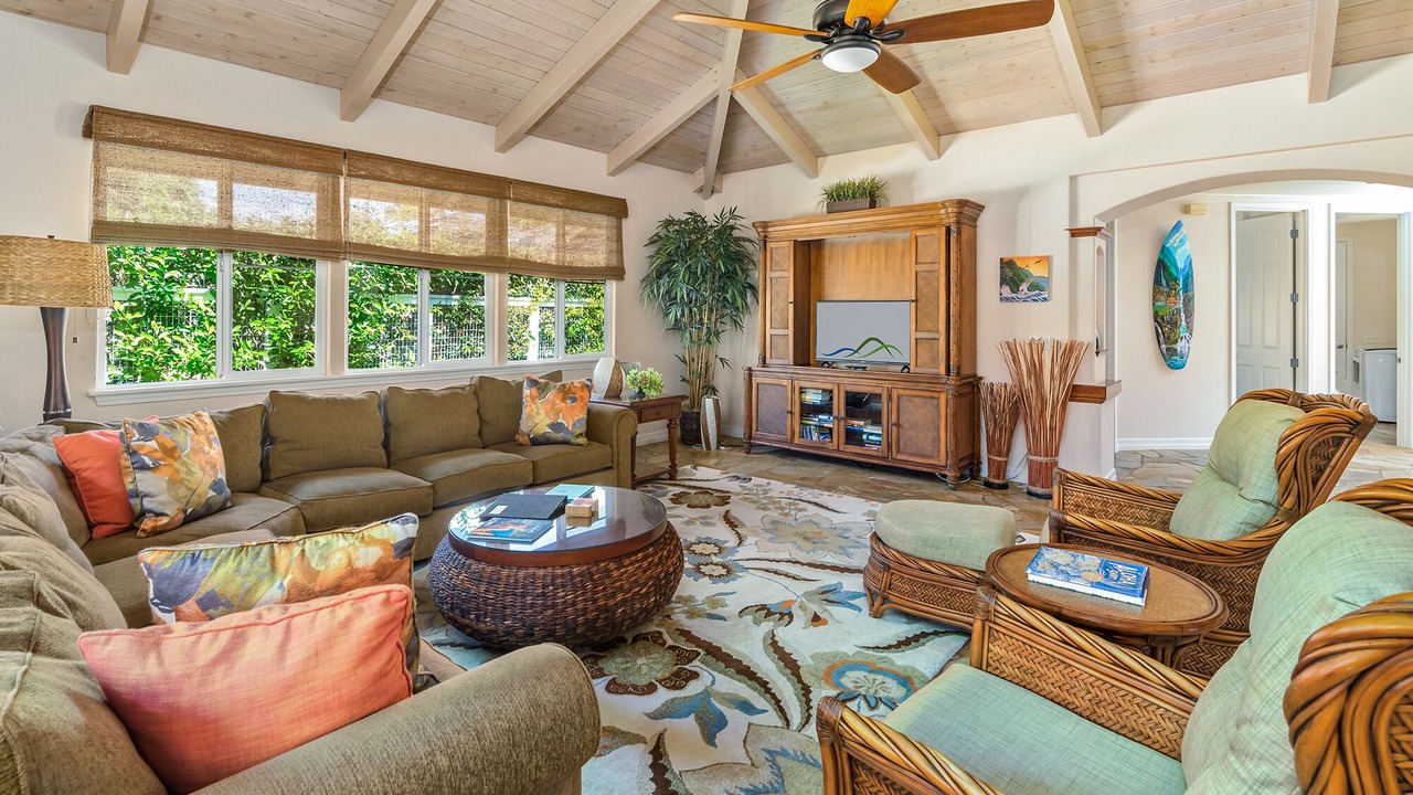 Photo of Bedroom in Poipu