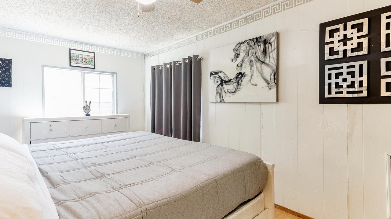 Photo of Bedroom in Rampart Village