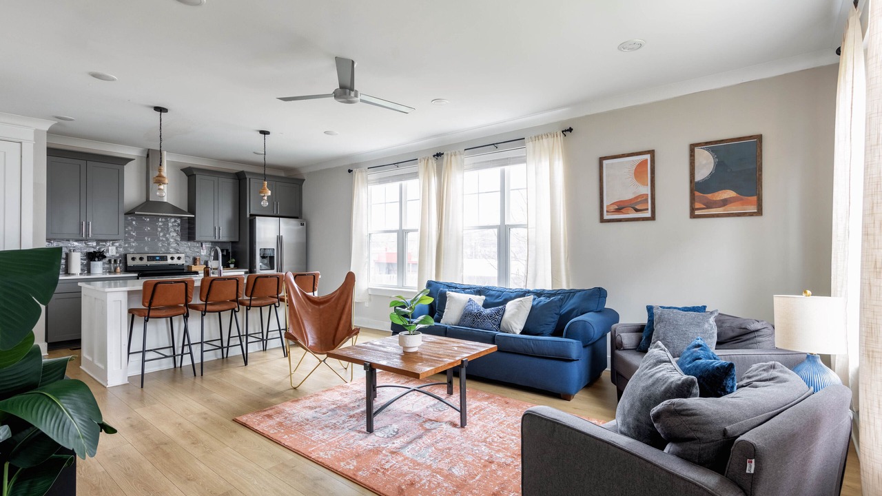 Photo of Livingroom in Talbot's Corner