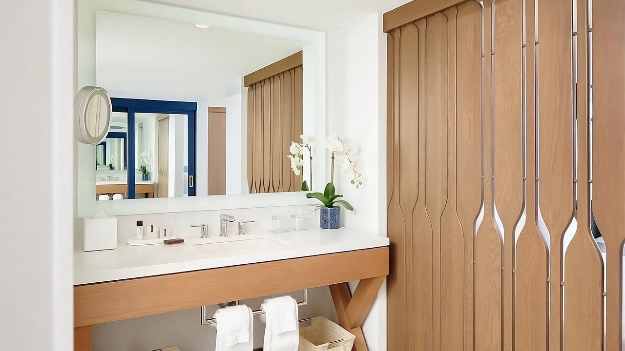 Photo of Bathroom in Waikiki