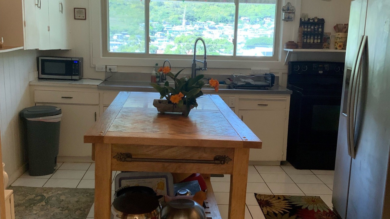 Photo of Kitchen in Palolo