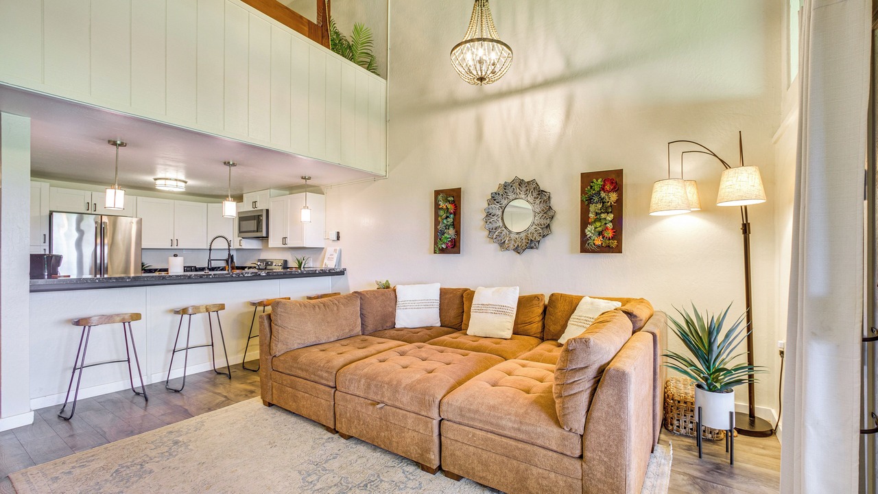 Photo of Livingroom in Waikoloa