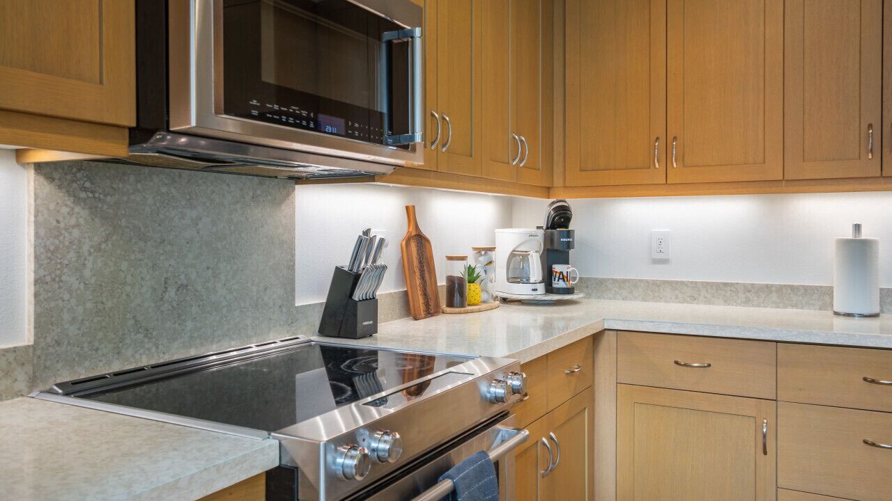 Photo of Kitchen in Makaha Valley