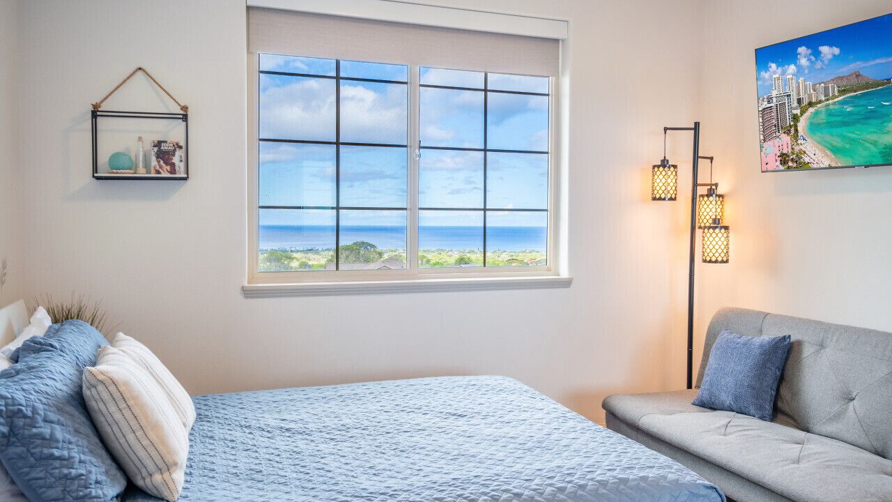Photo of Bedroom in Makaha Valley