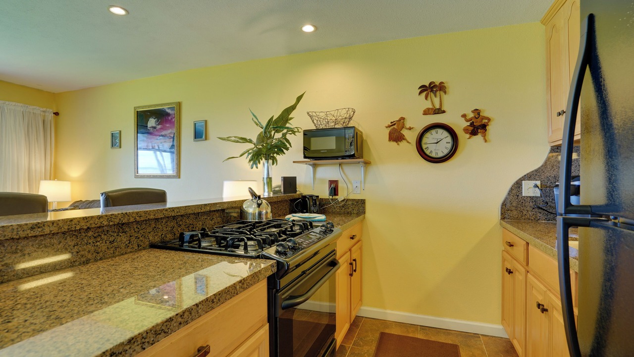 Photo of Kitchen in Kaunakakai