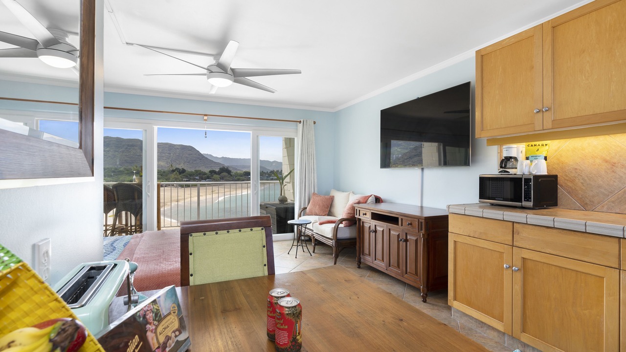 Photo of Livingroom in Makaha