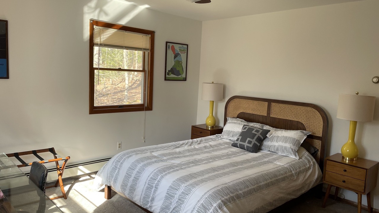 Photo of Bedroom in Barryville