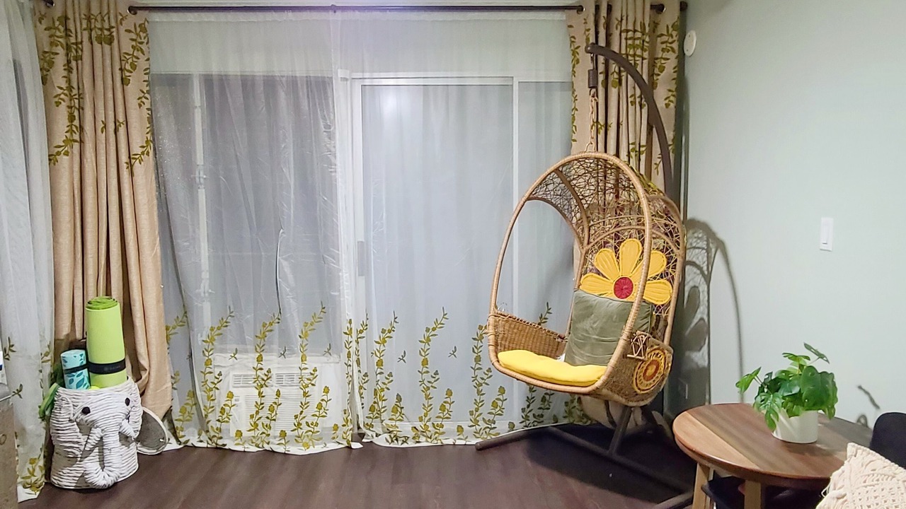 Photo of Livingroom in McCully - Moiliili