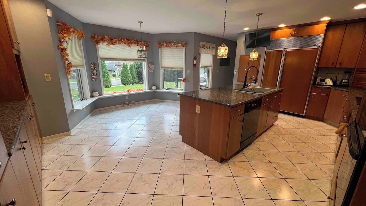 Photo of Kitchen in West Lawn