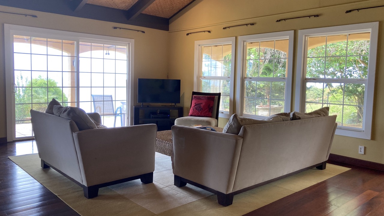 Photo of Livingroom in Ninole