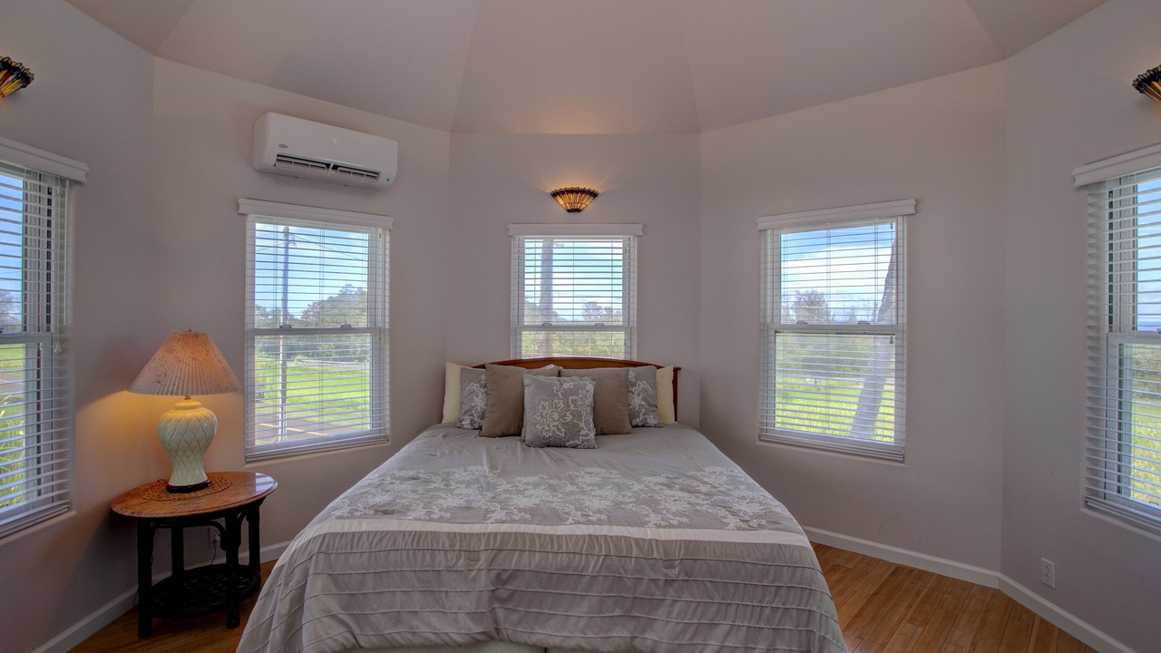 Photo of Bedroom in Hakalau