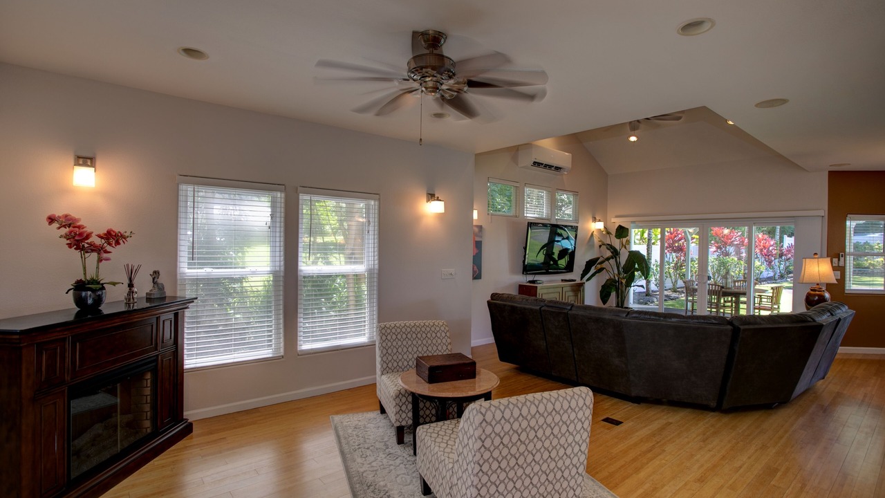 Photo of Livingroom in Hakalau