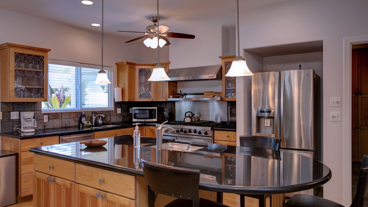 Photo of Kitchen in Hakalau