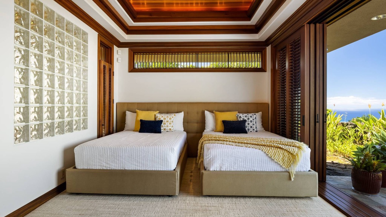 Photo of Bedroom in Holualoa