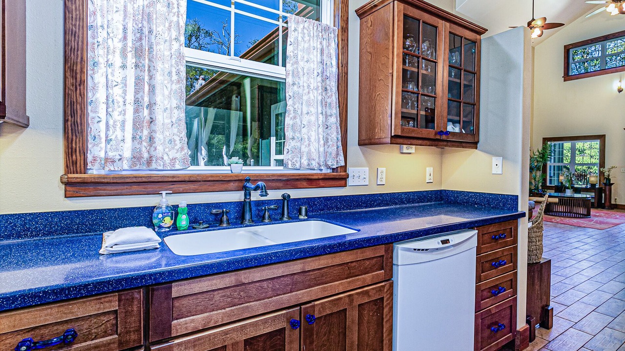 Photo of Bathroom in Royal Hawaiian Estates