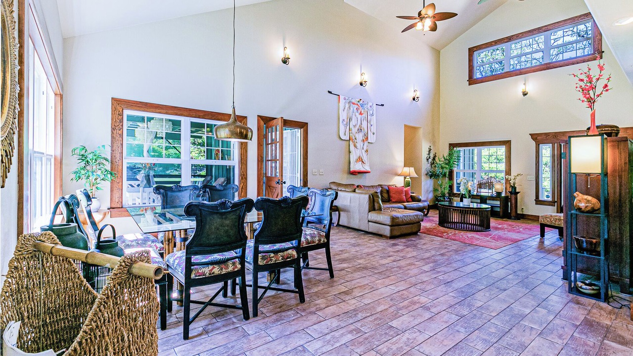 Photo of Others in Royal Hawaiian Estates