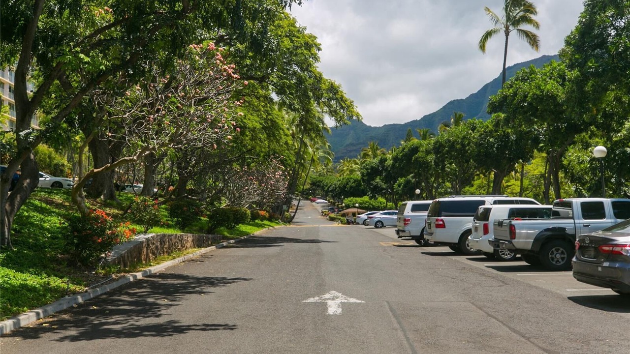 Photo of Others in Makaha