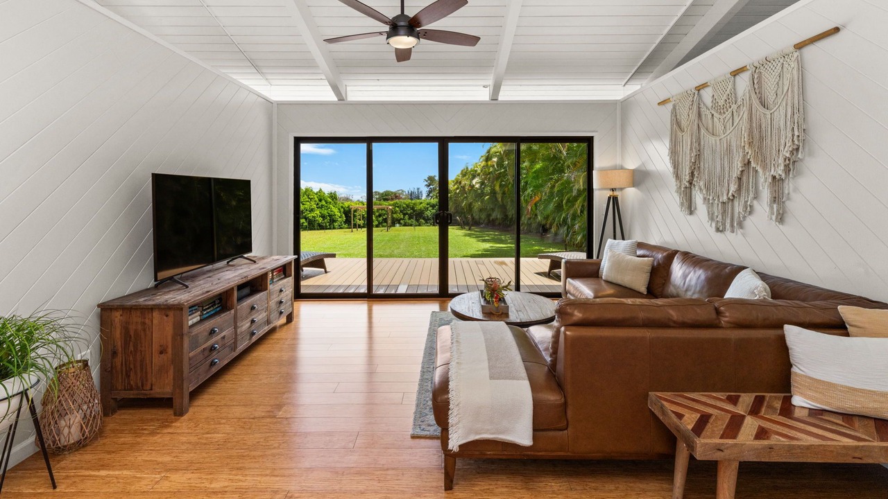 Photo of Livingroom in Pauwela
